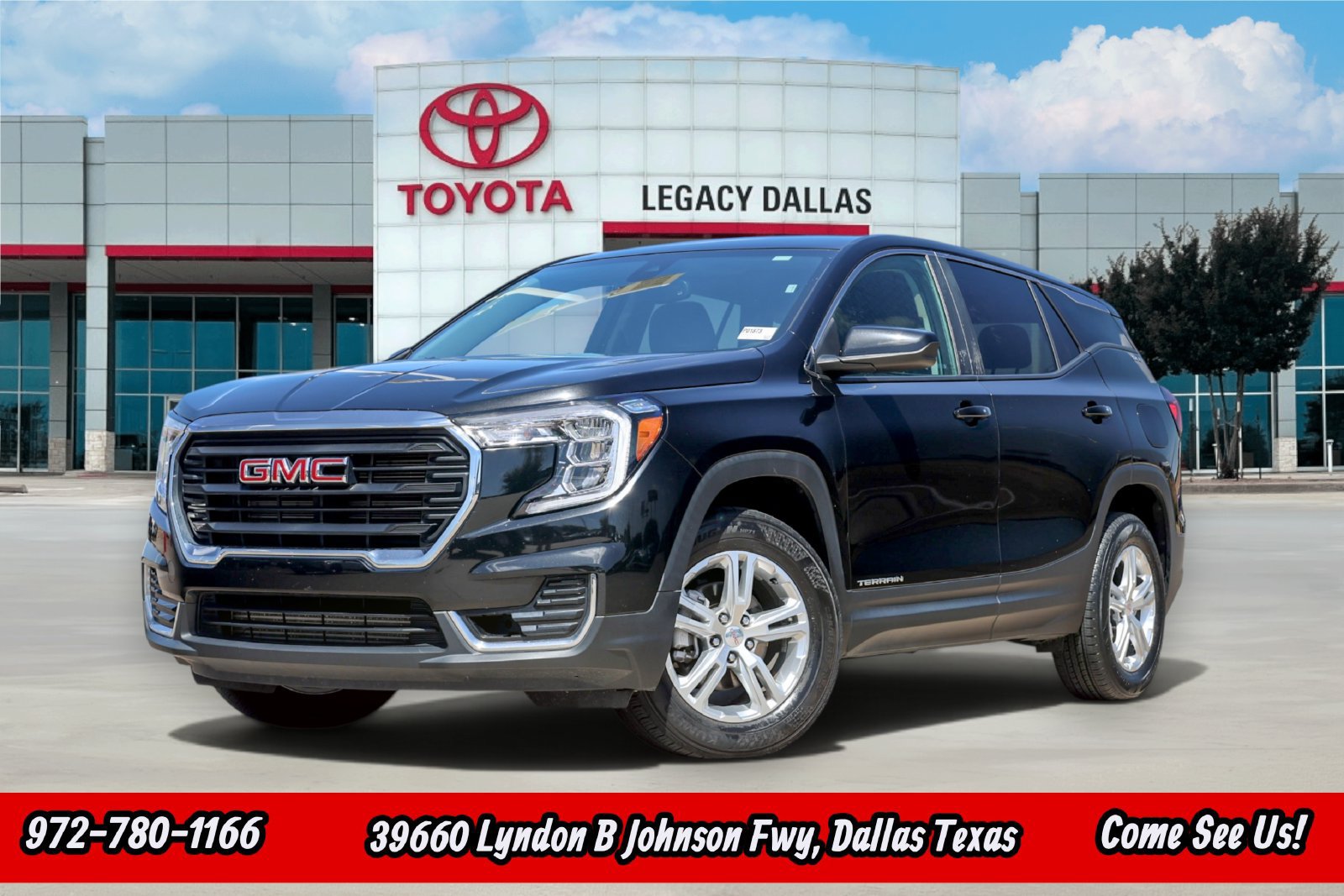 Used 2024 GMC Terrain SLE