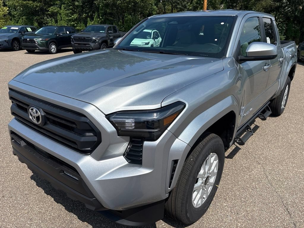 Used 2026 Toyota Tacoma 4x4 Double Cab image 2