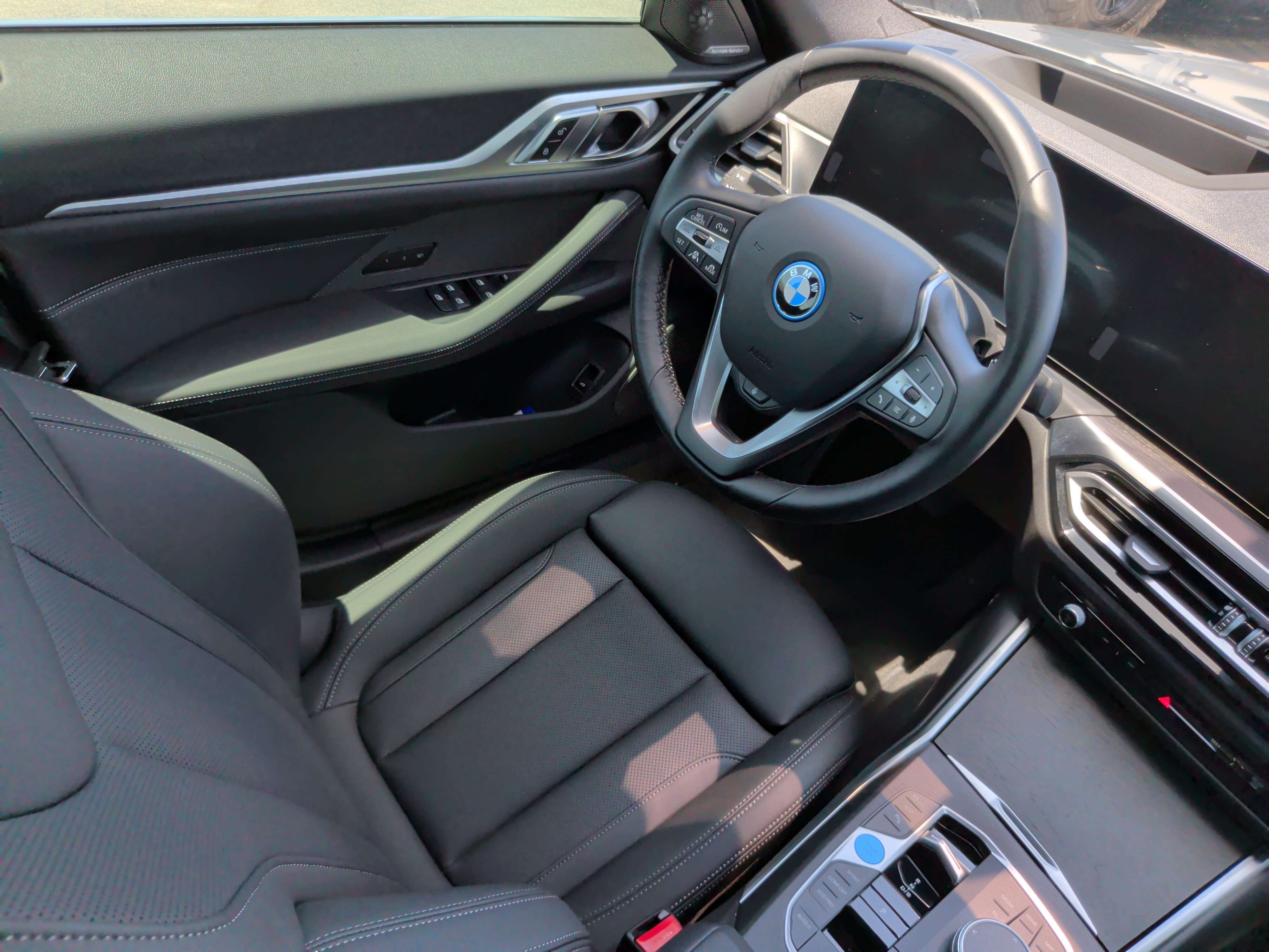 Used 2024 BMW i4 eDrive35 w/ Premium Package RWD image 34