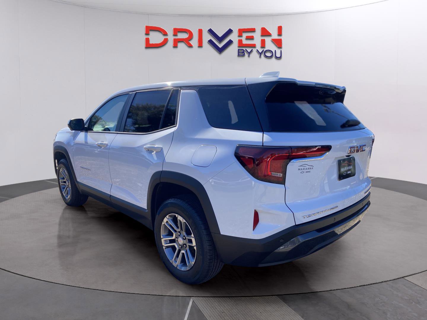 New 2026 GMC Terrain Elevation w/ Technology Package II image 3