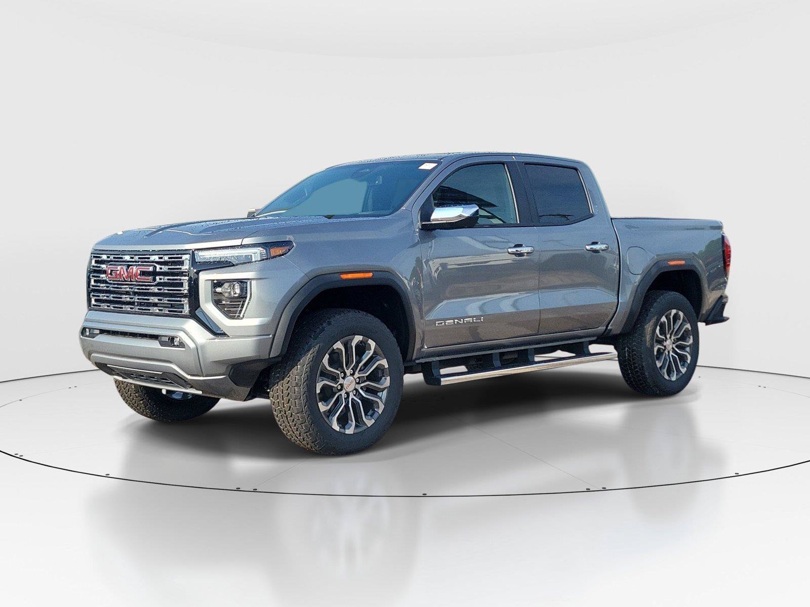 New 2026 GMC Canyon Denali AWD/4WD image 2