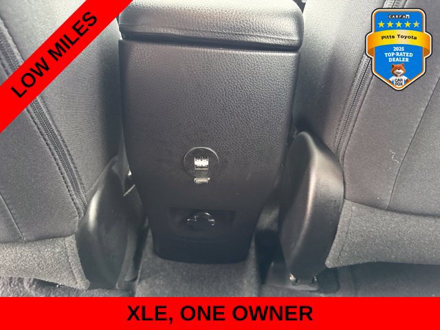 Used 2017 Toyota RAV4 XLE FWD image 19