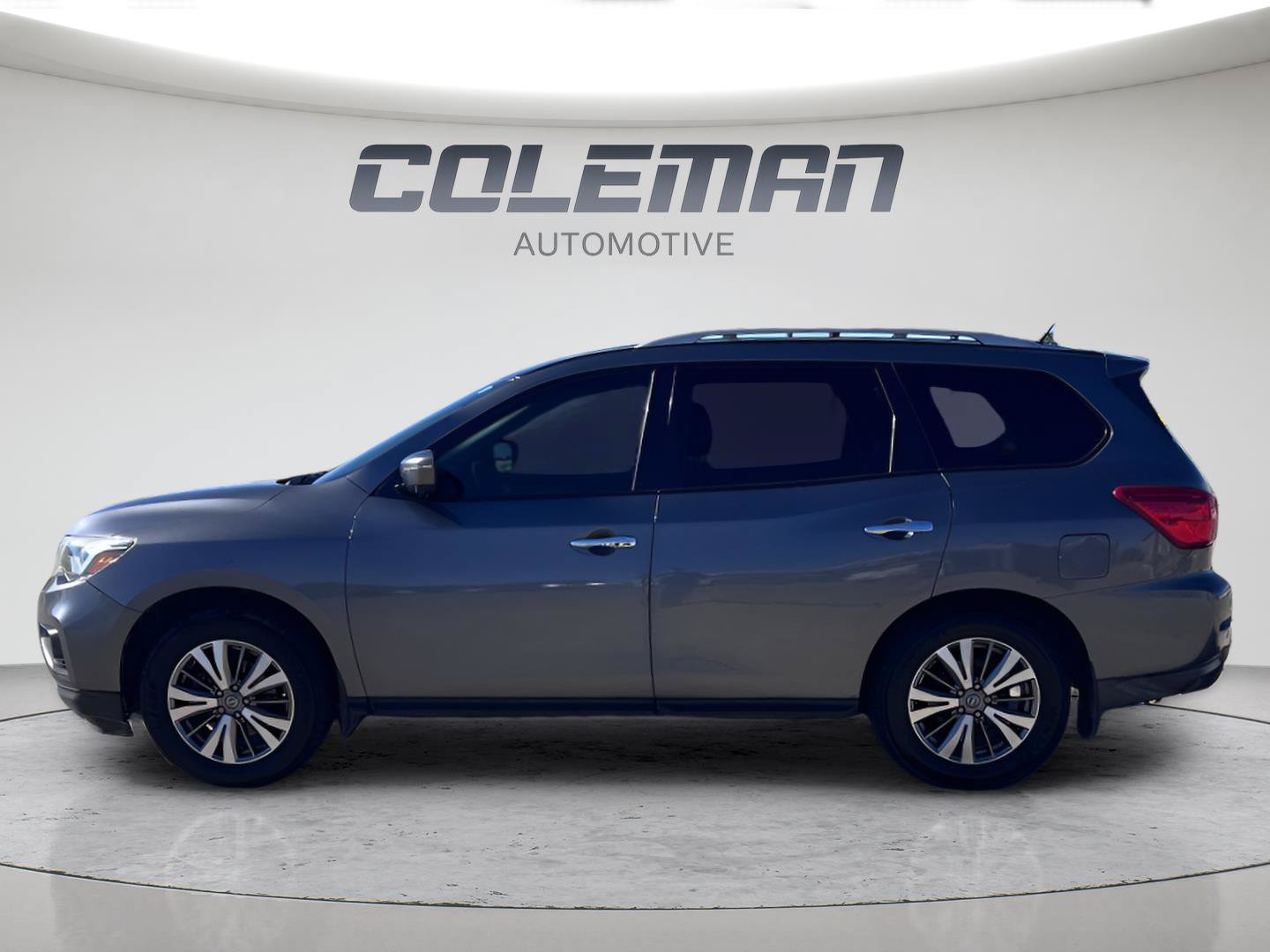 Used 2018 Nissan Pathfinder SL FWD image 26