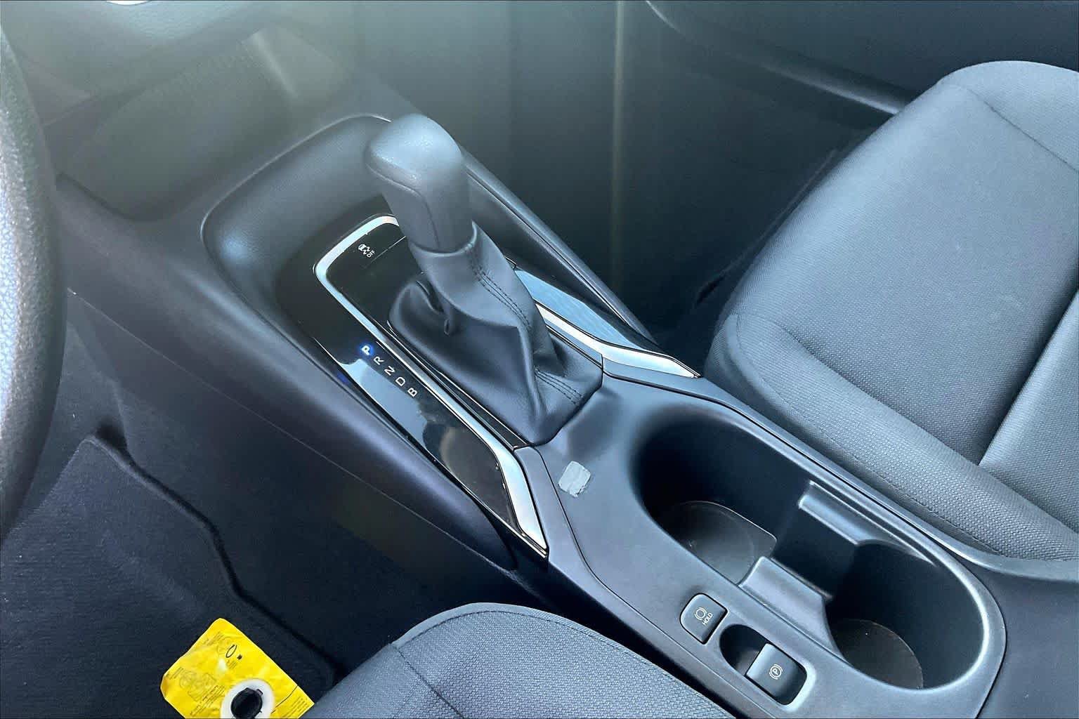 Used 2026 Toyota Corolla LE FWD image 17