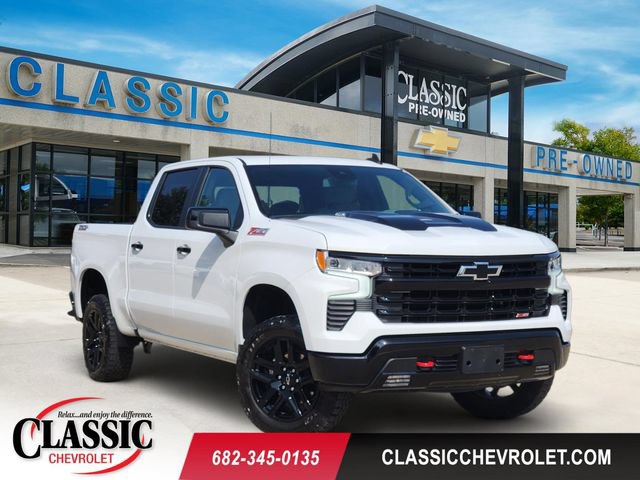Used 2023 Chevrolet Silverado 1500 LT Trail Boss w/ Convenience Package II AWD/4WD image 1