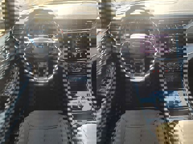 New 2025 Jeep Grand Cherokee L Laredo w/ Luxury Tech Group I image 12