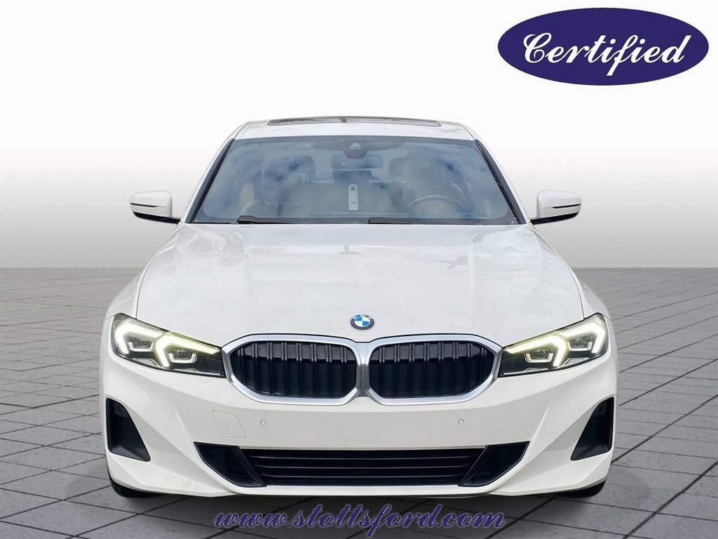 Used 2023 BMW 330i Sedan w/ Premium Package image 2