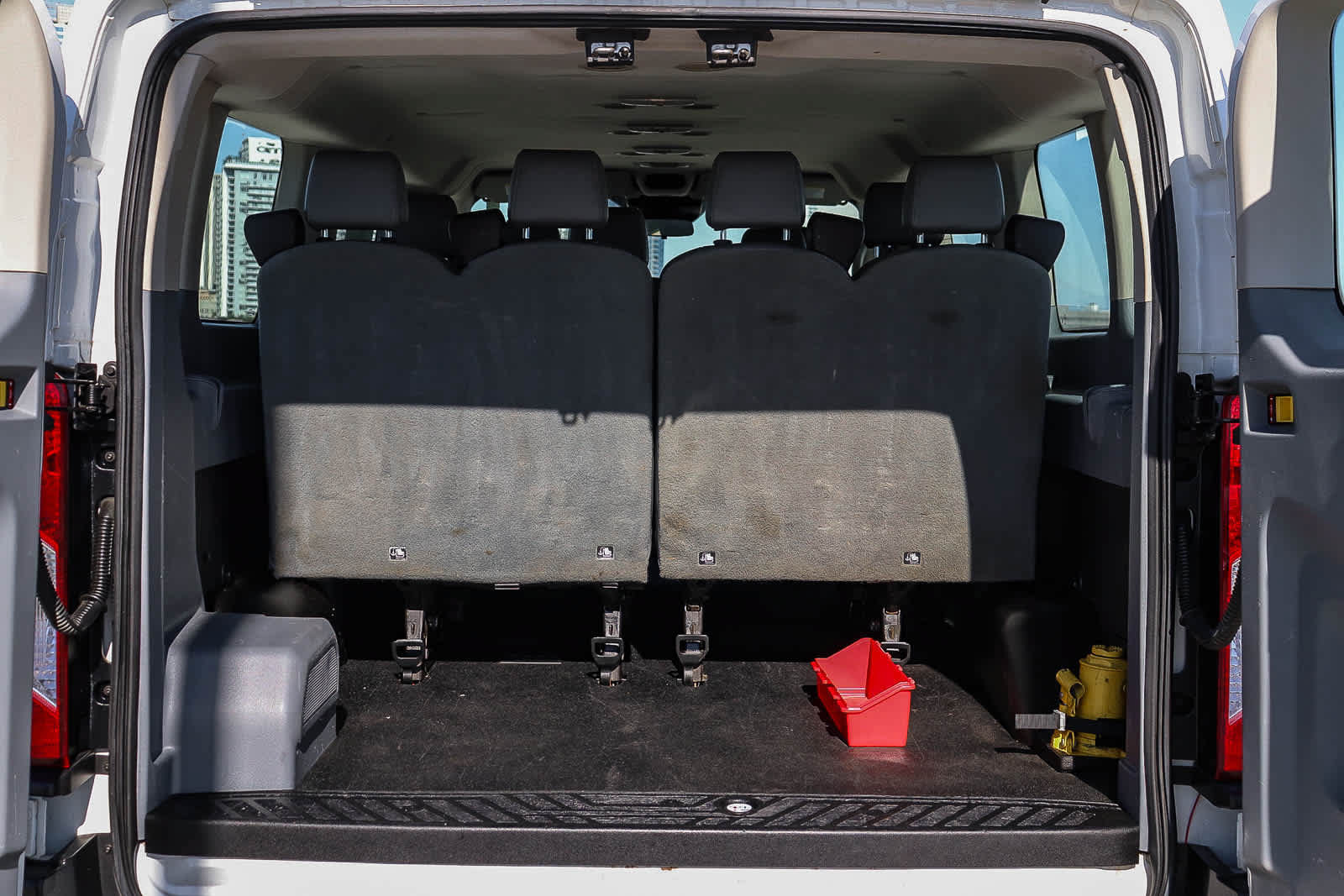 Used 2018 Ford Transit 350 XL RWD image 27