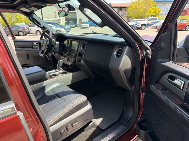 Used 2017 Ford Expedition EL Platinum AWD/4WD image 33