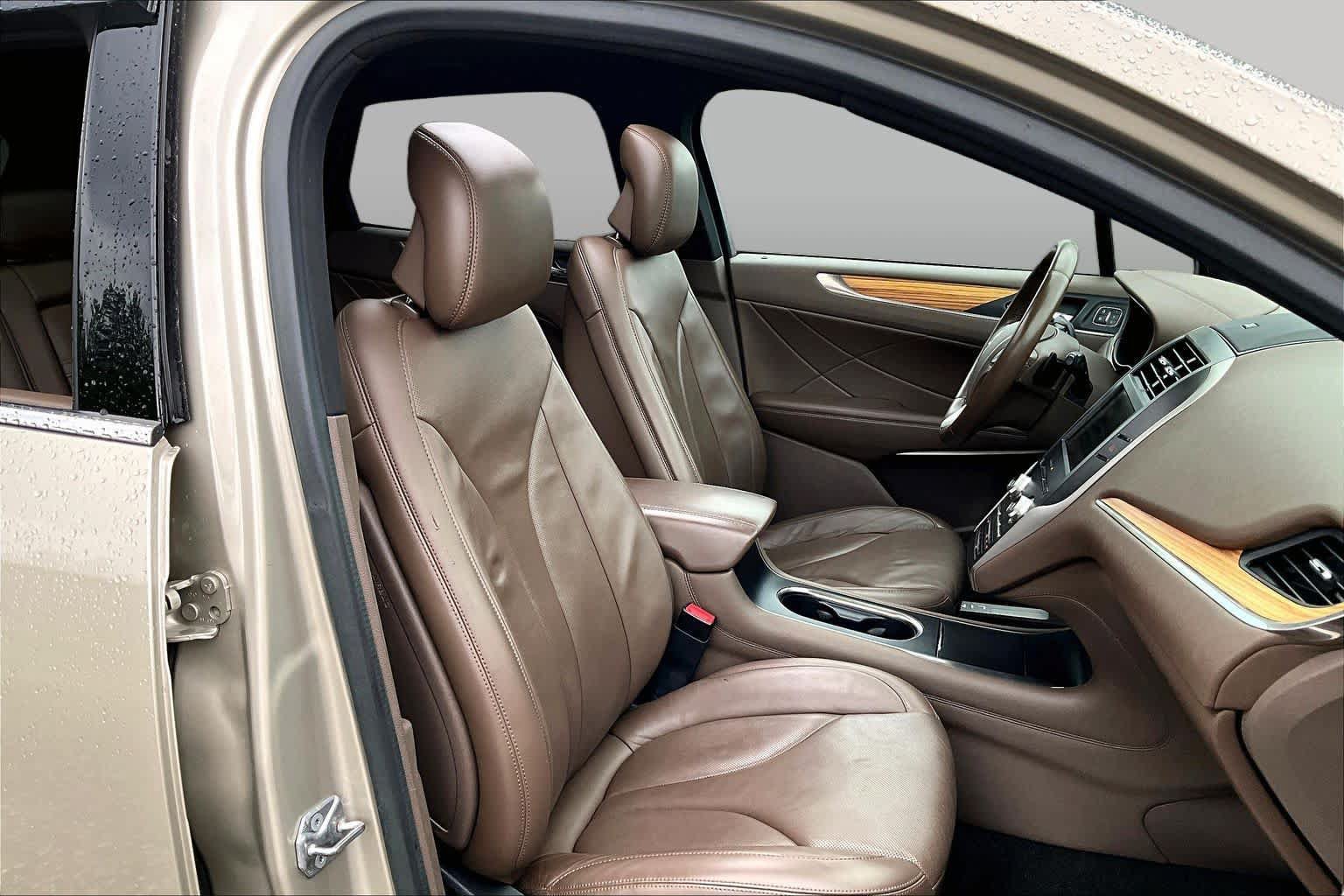 Used 2015 Lincoln MKC FWD w/ Equipment Group 102A Reserve image 8