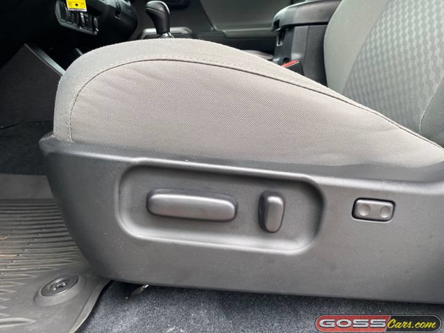 Used 2022 Toyota Tacoma SR5 AWD/4WD image 25
