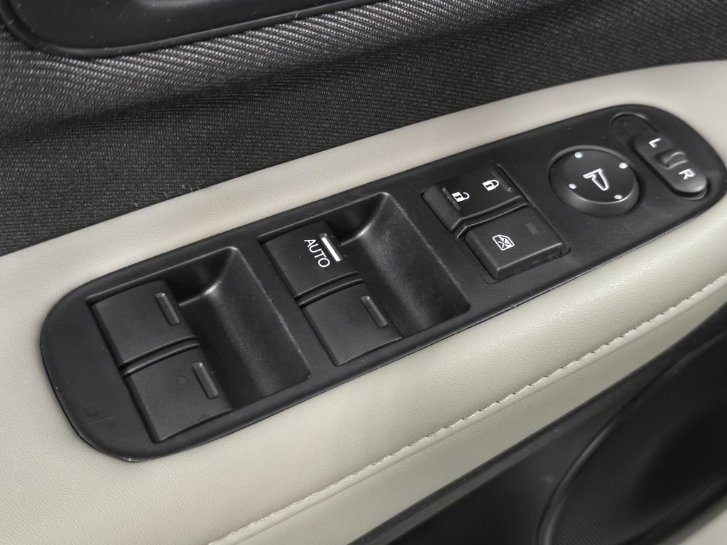 Used 2020 Honda HR-V LX image 24