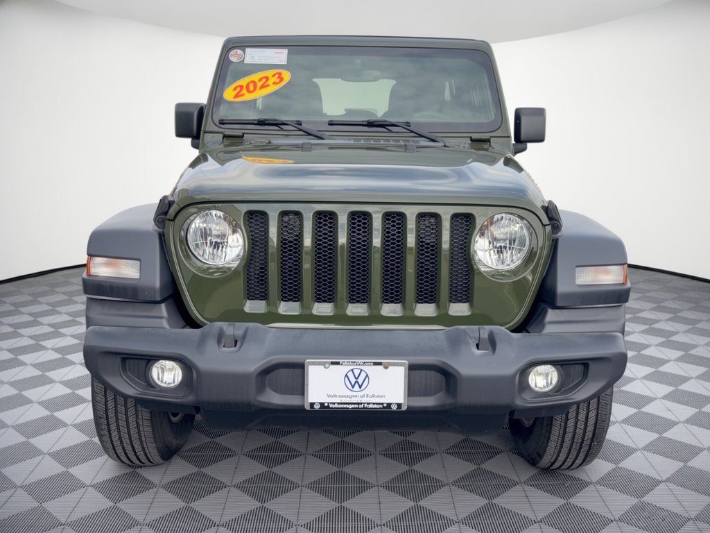 Used 2023 Jeep Wrangler Unlimited Sport w/ Sun And Sound Package AWD/4WD image 6