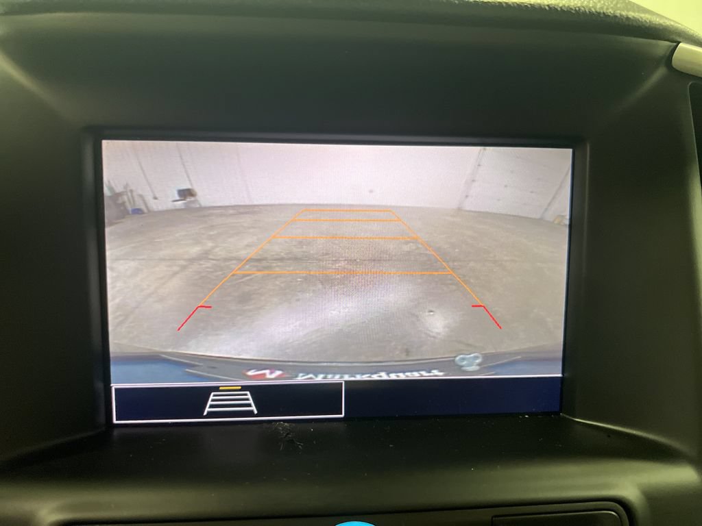 Certified 2023 GMC Terrain SLE w/ Driver Convenience Package AWD/4WD image 24