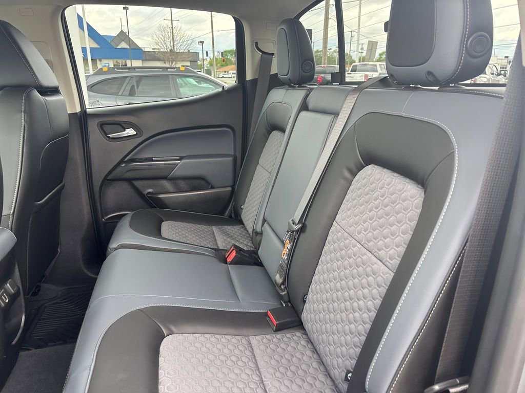 Used 2022 Chevrolet Colorado Z71 AWD/4WD image 31