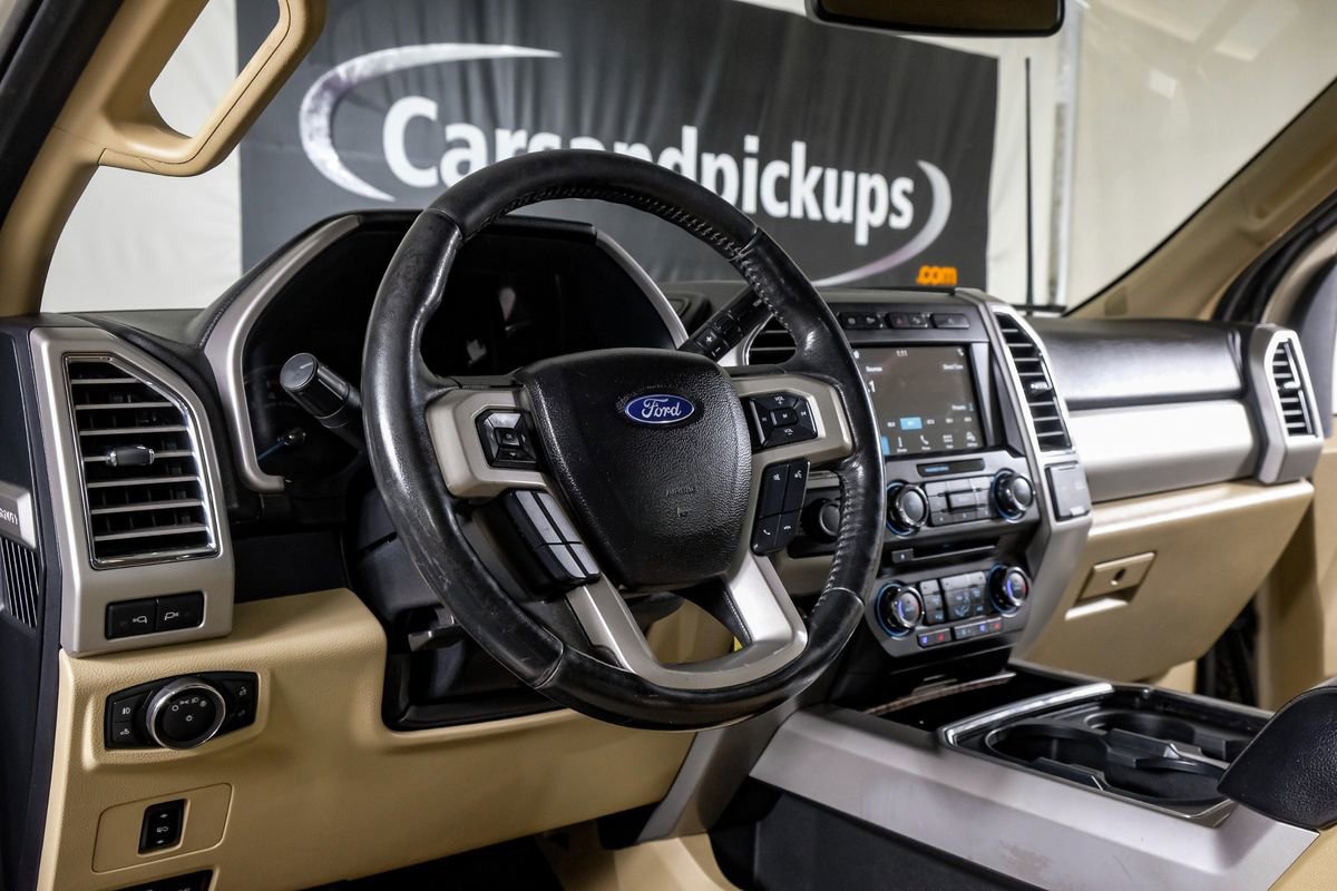 Used 2017 Ford F250 Lariat w/ Chrome Package image 15