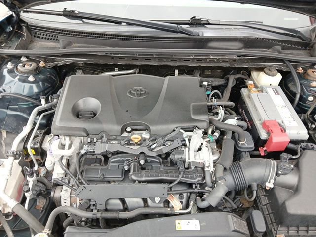 Used 2018 Toyota Camry LE FWD image 12