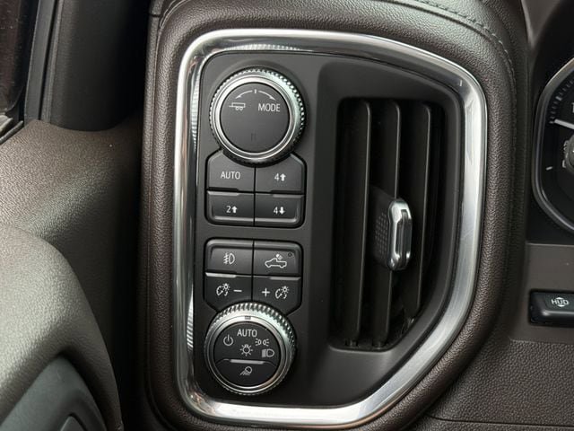 Used 2020 GMC Sierra 1500 Denali w/ Denali Ultimate Package AWD/4WD image 26