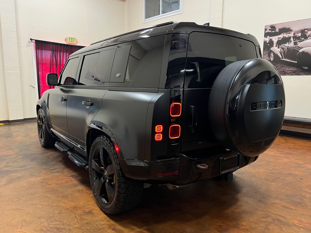 Used 2023 Land Rover Defender 110 X-Dynamic SE AWD/4WD image 58