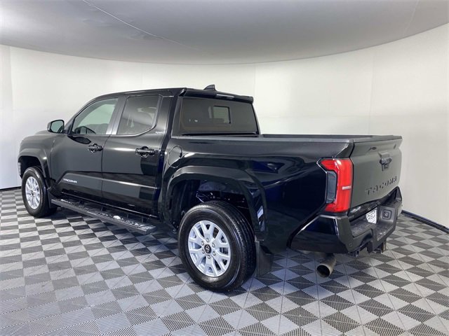 Used 2024 Toyota Tacoma SR5 image 6