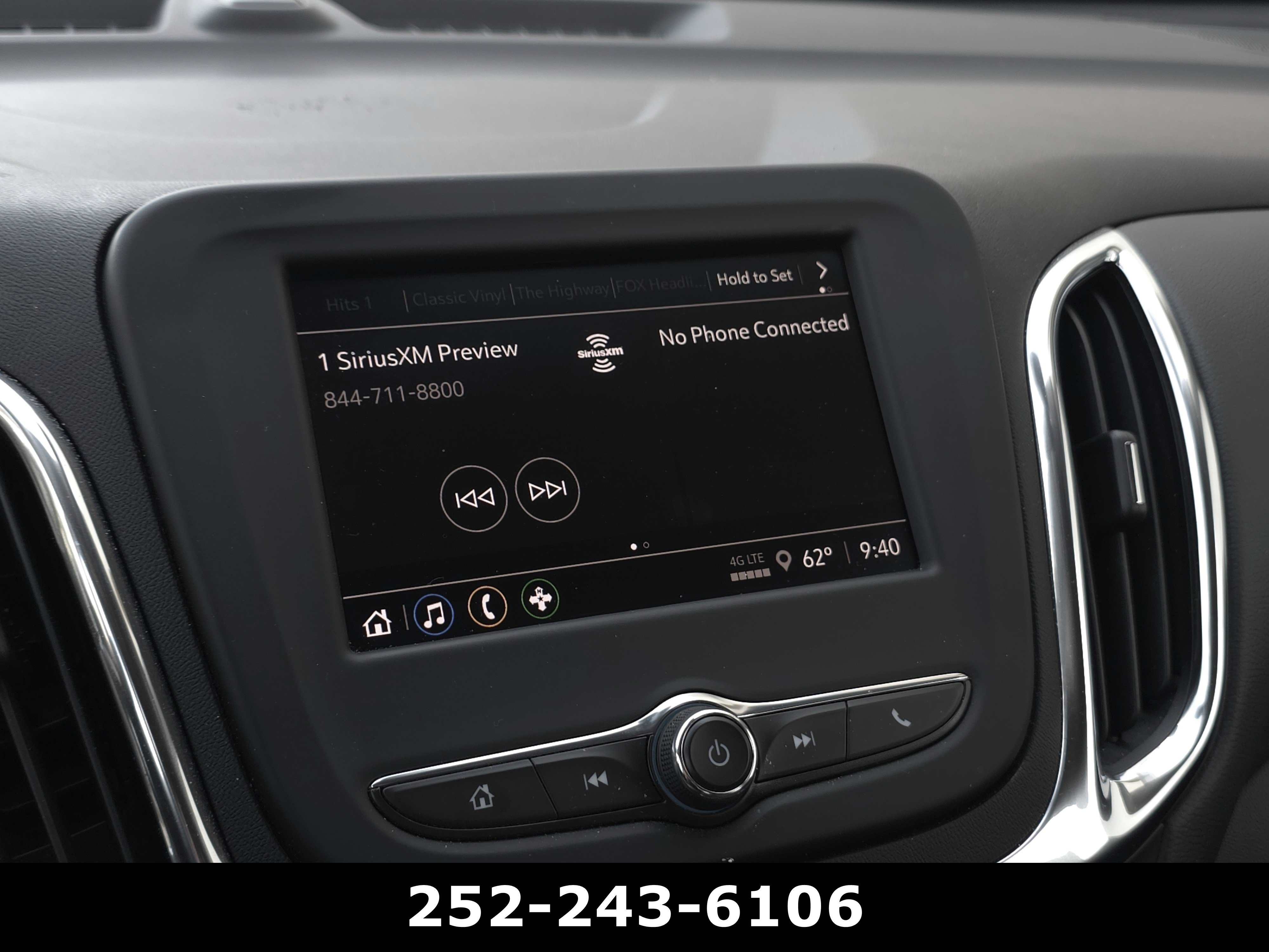 Used 2022 Chevrolet Equinox LT FWD image 18