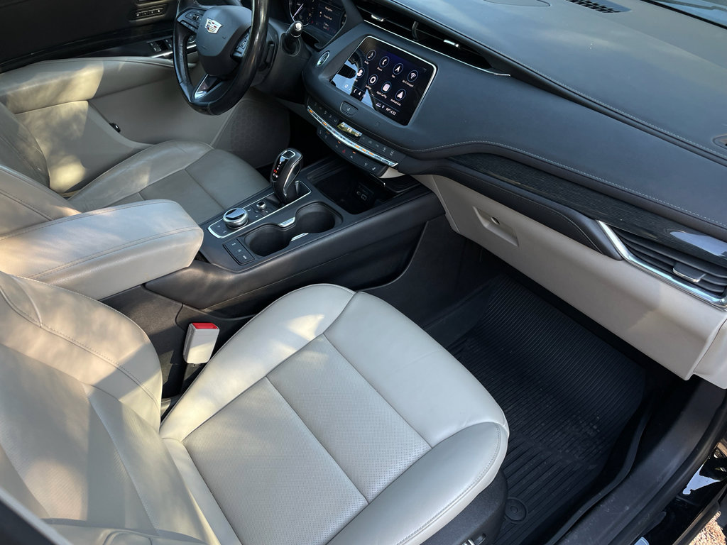 Used 2019 Cadillac XT4 Premium Luxury image 17