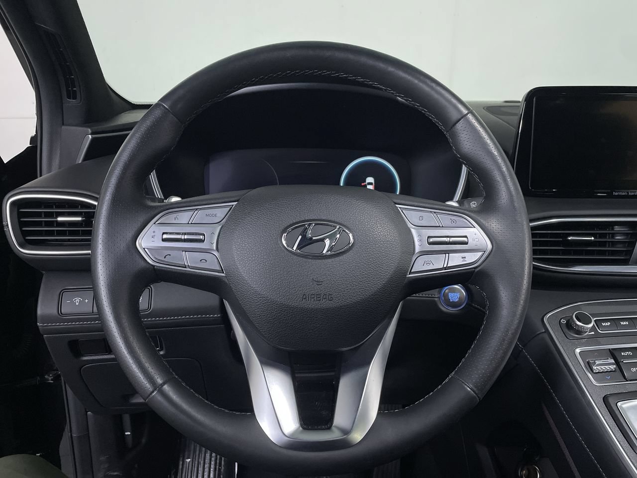 Used 2021 Hyundai Santa Fe Calligraphy AWD/4WD image 13