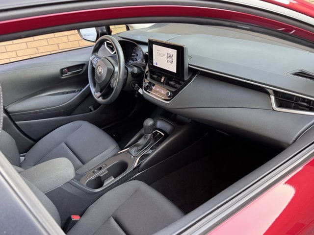 Used 2024 Toyota Corolla LE image 11