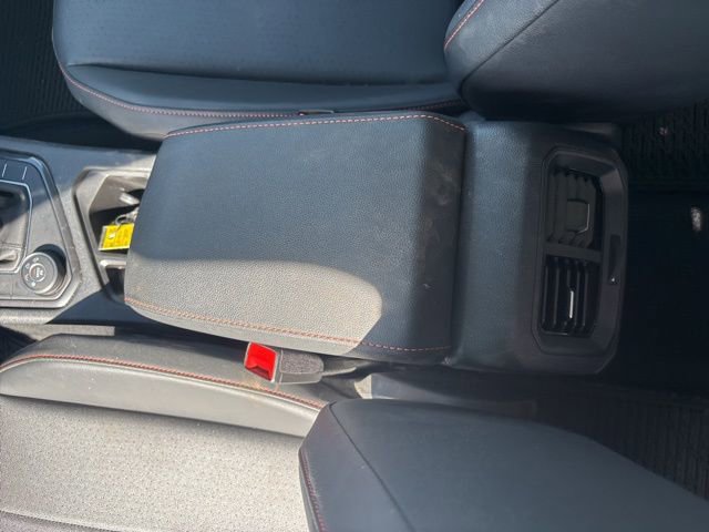 Used 2024 Volkswagen Tiguan Wolfsburg Edition image 21