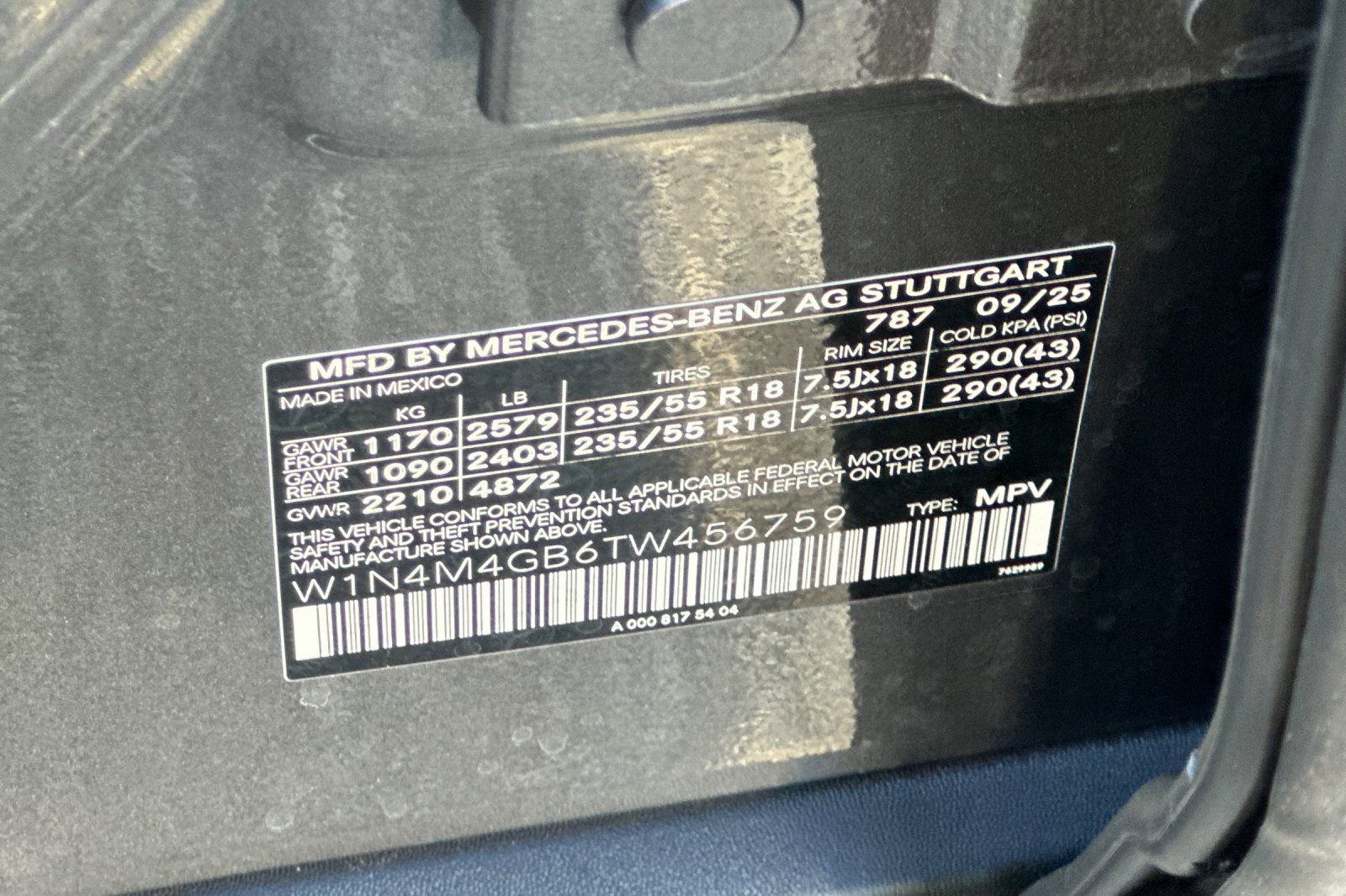 New 2026 Mercedes-Benz GLB 250 image 36