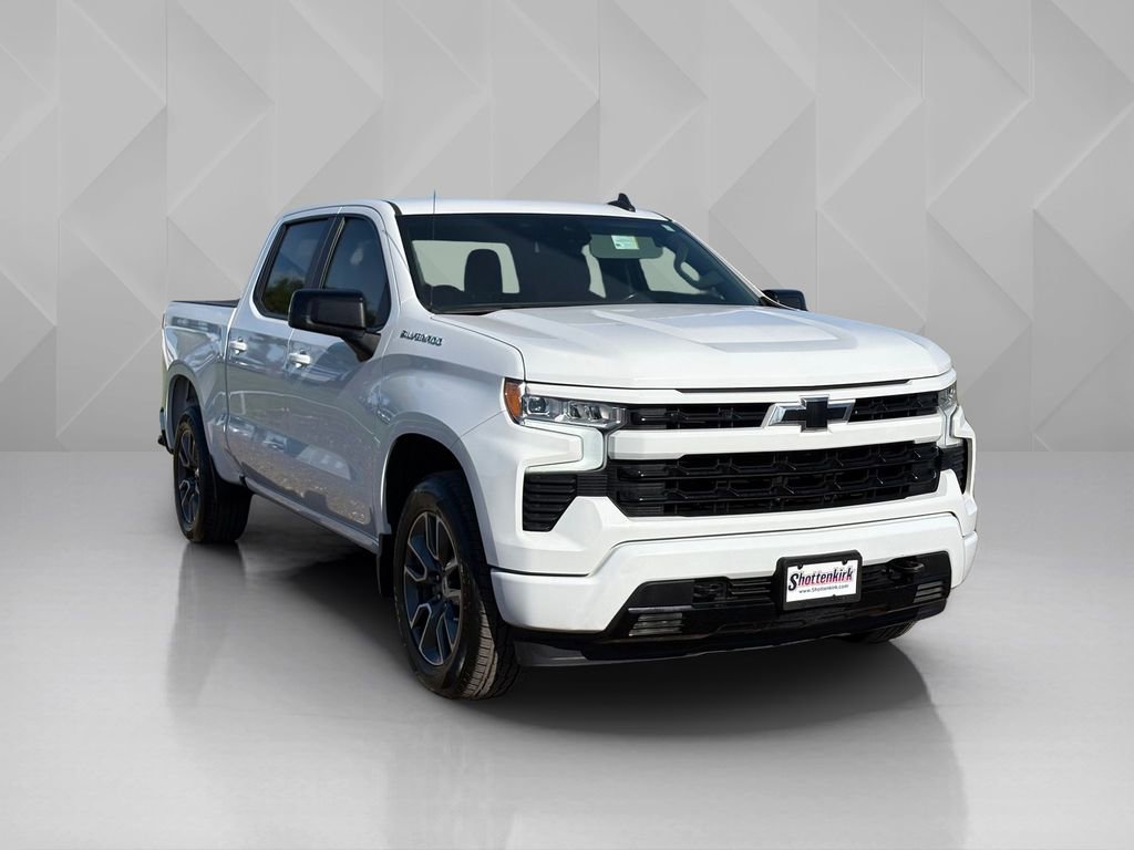 Used 2023 Chevrolet Silverado 1500 RST image 3