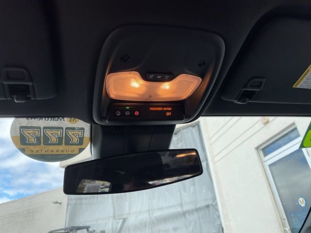 Used 2023 Chevrolet Colorado W/T image 16