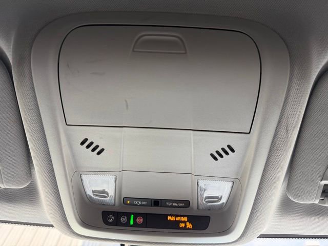 Used 2023 Chevrolet Blazer LT FWD image 27