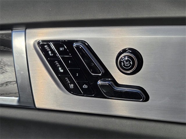 New 2026 Cadillac Vistiq Platinum image 21