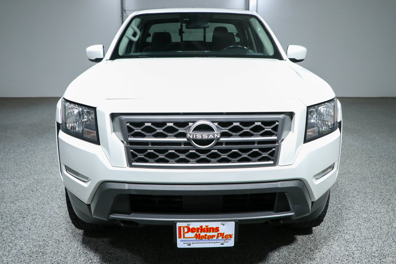 Used 2023 Nissan Frontier SV w/ SV Convenience Package AWD/4WD image 4