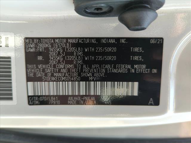 Used 2021 Toyota Sienna Platinum image 24