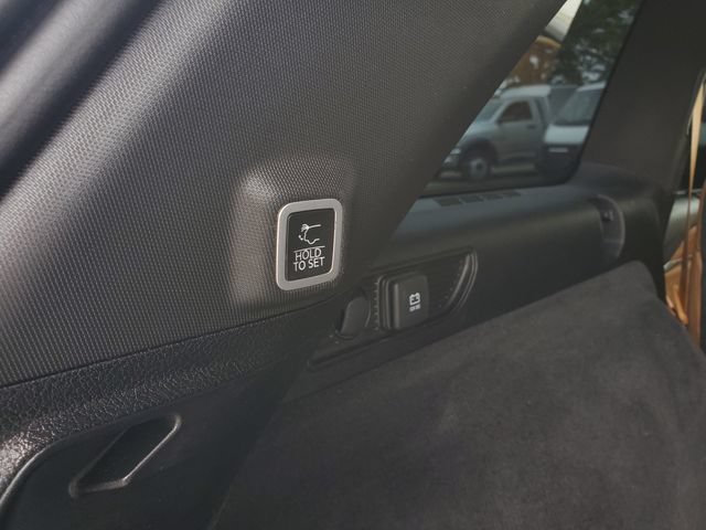 Certified 2022 Jeep Grand Cherokee Summit AWD/4WD image 29