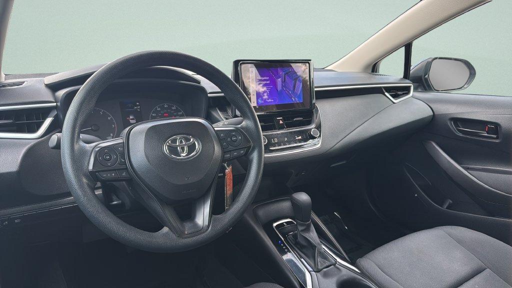 Used 2024 Toyota Corolla LE FWD image 32