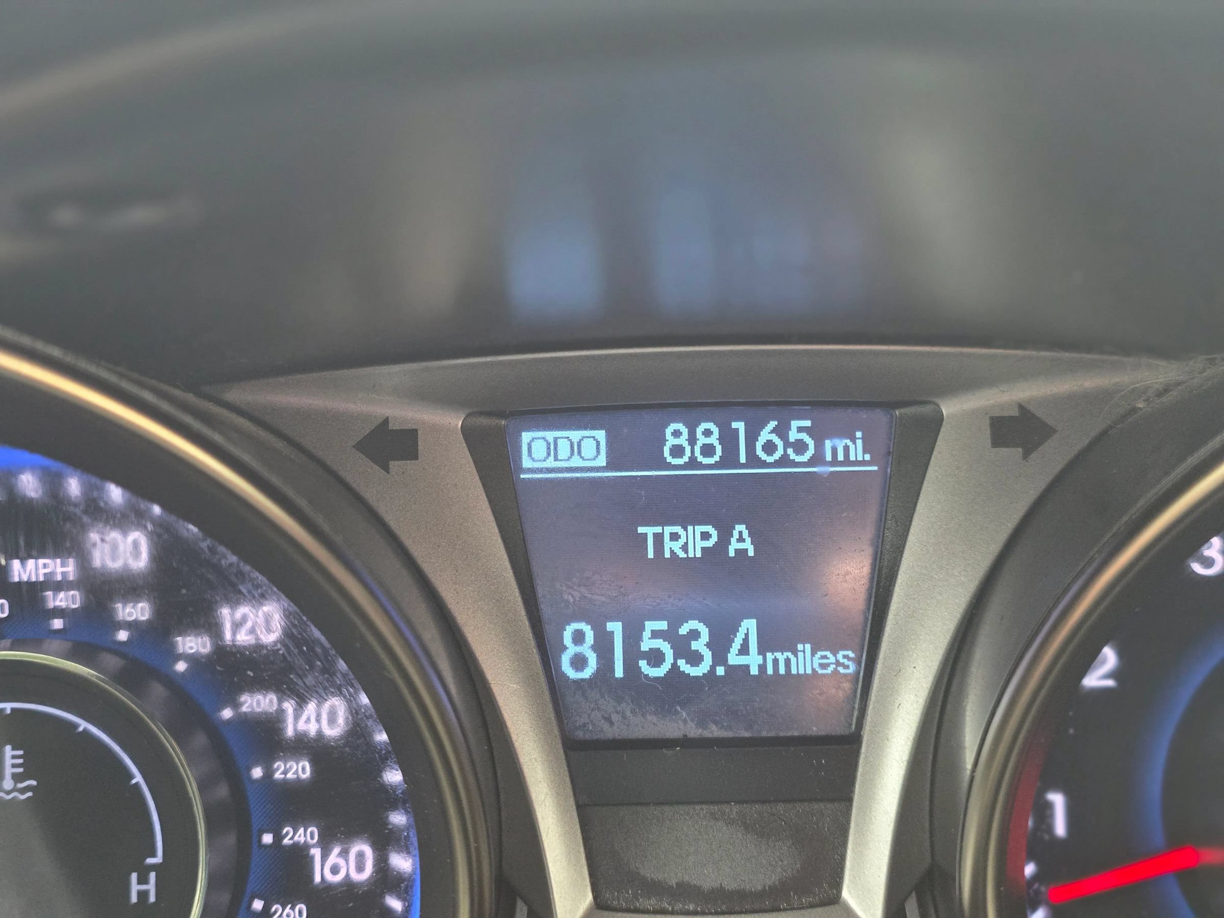 Used 2013 Hyundai Genesis 3.8 RWD image 30