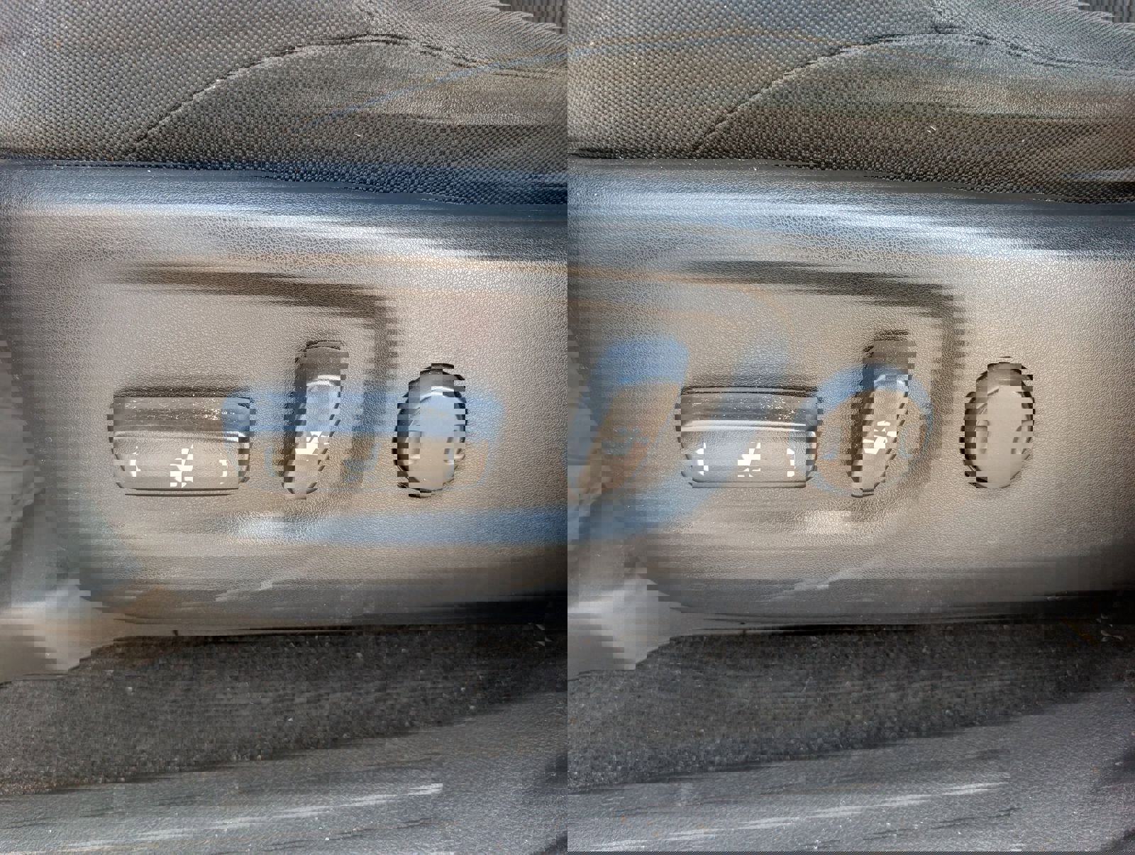 Used 2014 Toyota 4Runner SR5 image 16