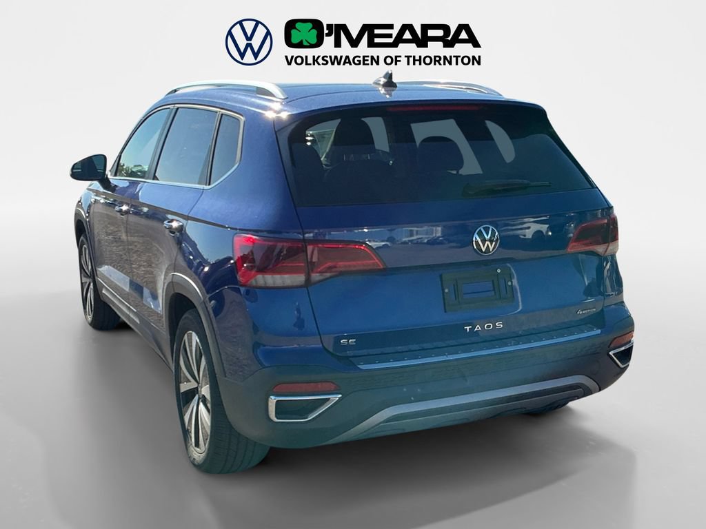 Used 2023 Volkswagen Taos SE w/ Panoramic Sunroof Package AWD/4WD image 3