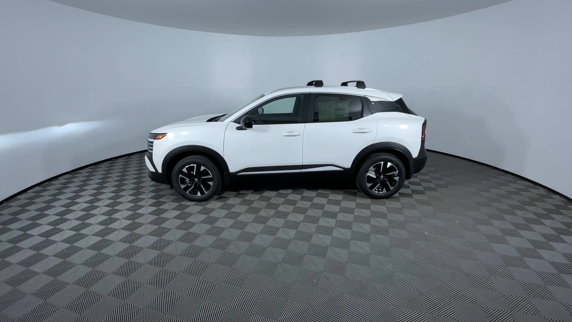 New 2026 Nissan Kicks SV w/ SV Premium Package AWD/4WD image 5