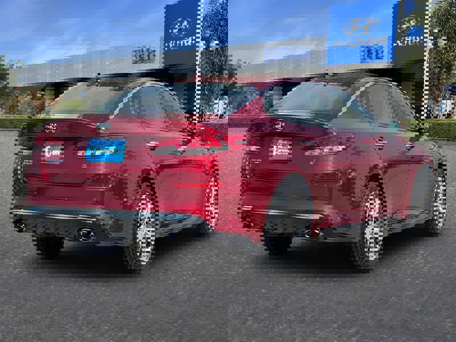 Used 2020 Kia Optima S FWD image 3