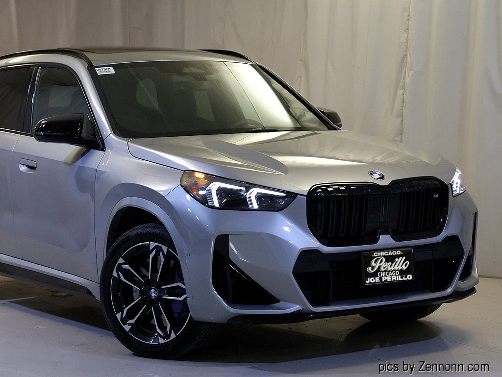 Used 2025 BMW X1 M35i w/ Premium Package image 2