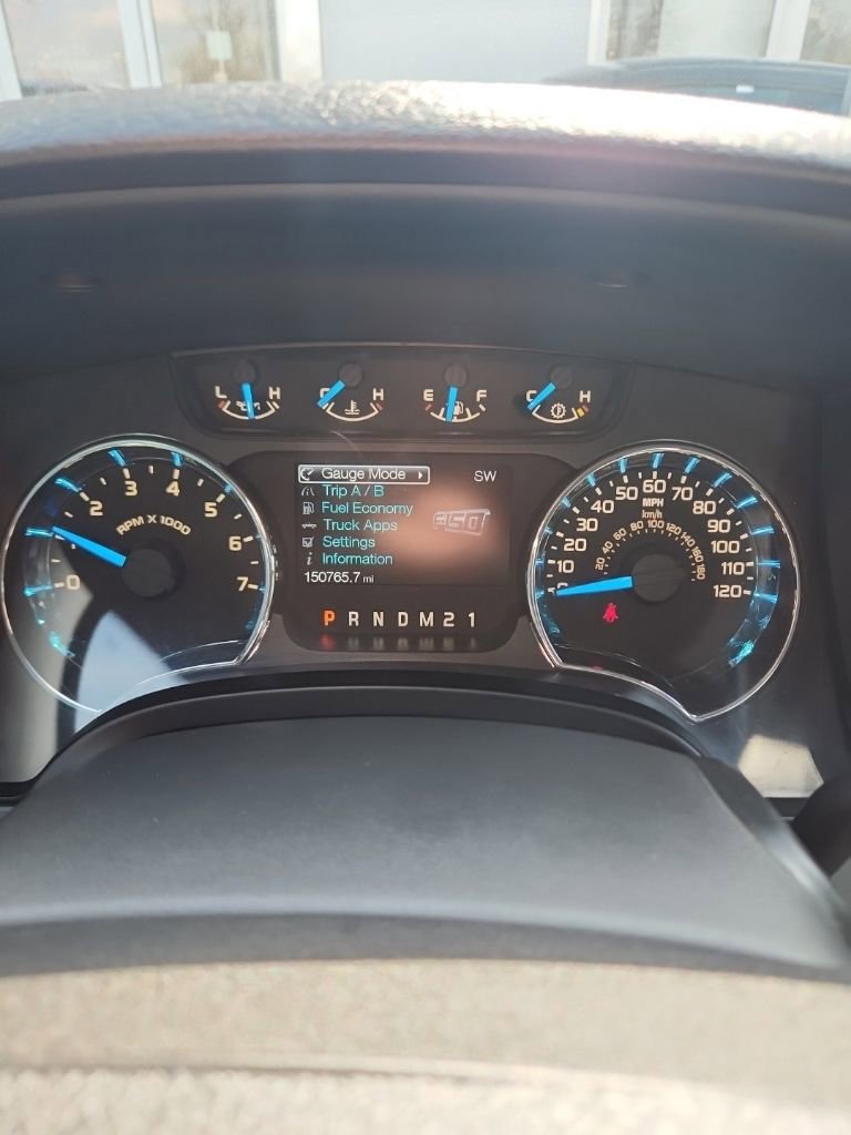 Used 2013 Ford F150 XLT w/ Luxury Equipment Group image 6