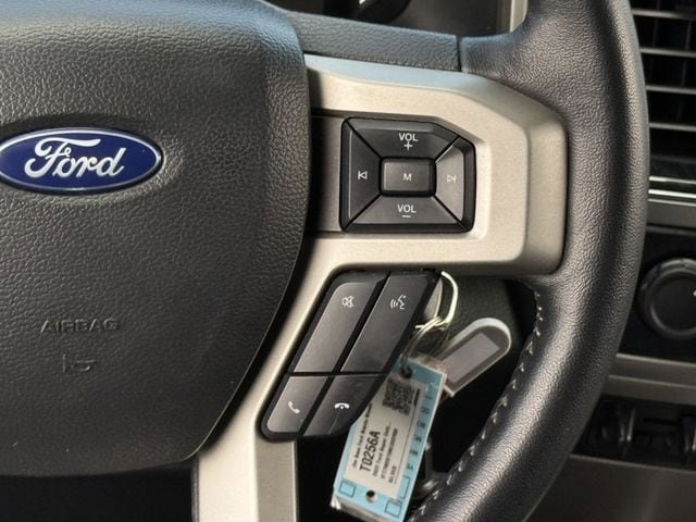 Used 2022 Ford F250 Lariat w/ Lariat Value Package AWD/4WD image 16