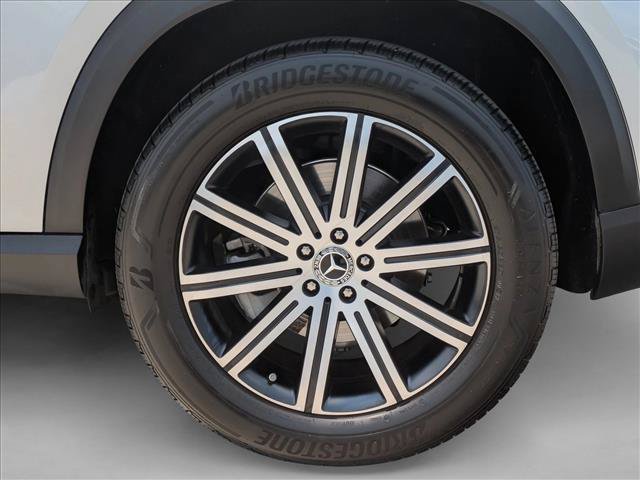 Used 2025 Mercedes-Benz GLE 450e 4MATIC image 25