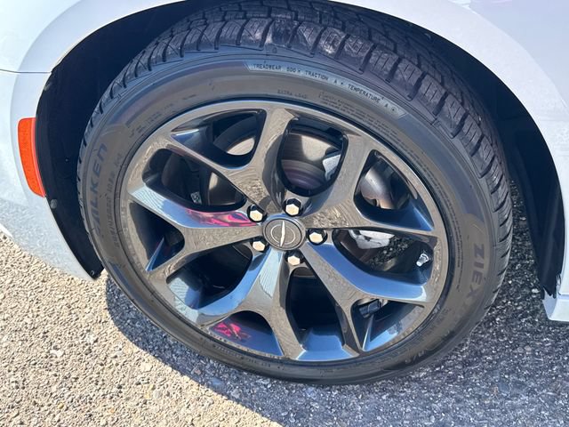 Used 2023 Chrysler 300 S w/ Comfort Group RWD image 18