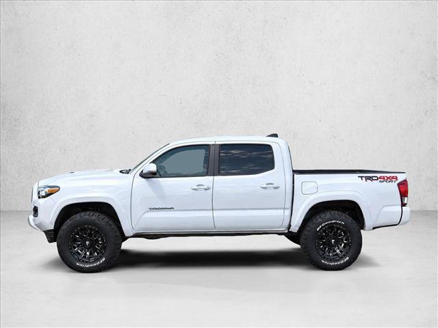 Used 2017 Toyota Tacoma TRD Sport w/ Premium & Technology Package AWD/4WD image 12