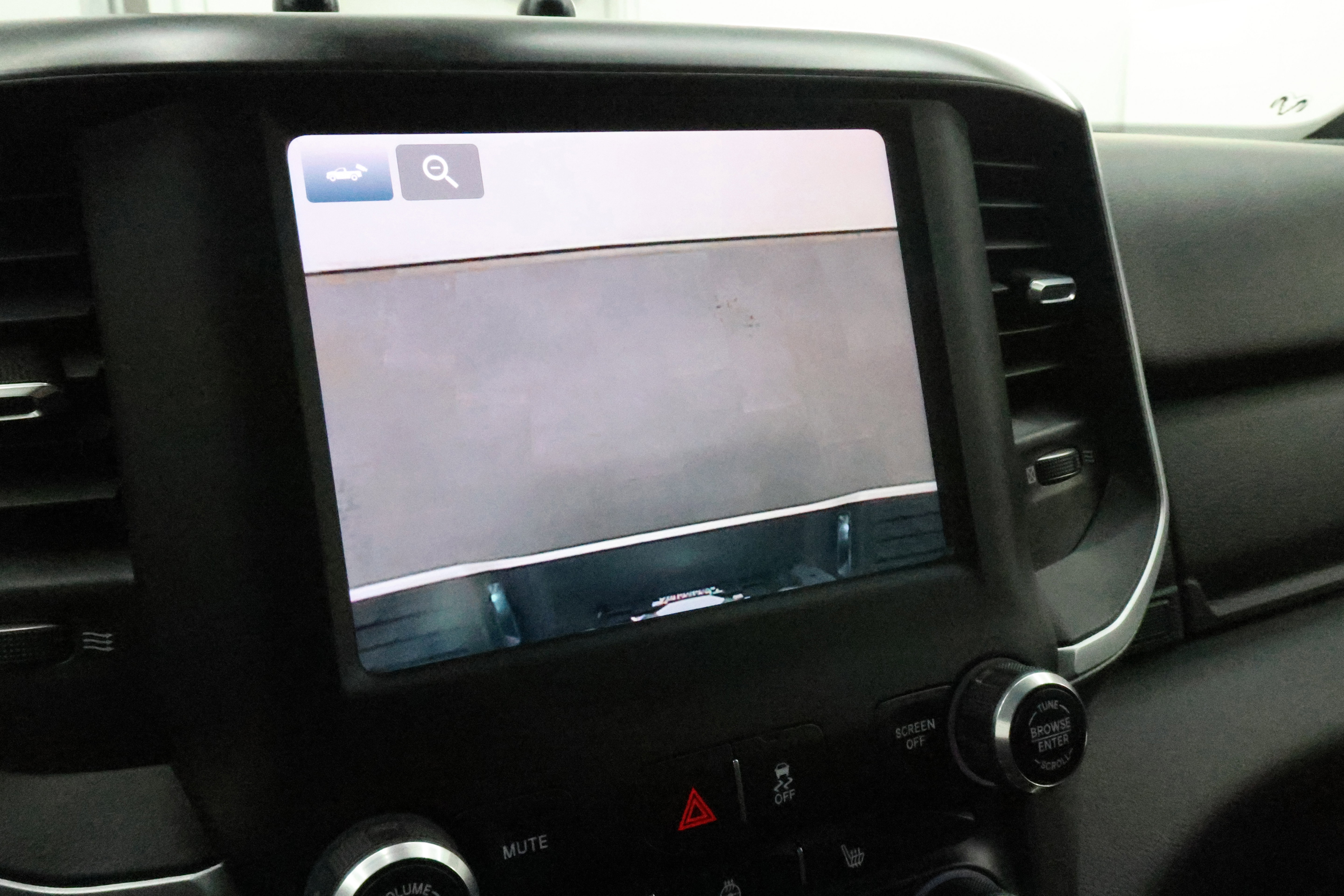 Used 2022 RAM 3500 Big Horn w/ Level C Equiment Group image 17